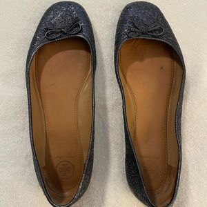 Tory burch flats size 11